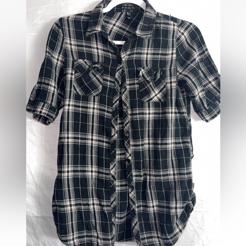 Women's Black and White Plaid Short Sleeve Shirt F. A . N. G fang small Y2K